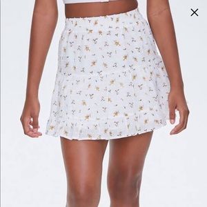 White floral mini skirt